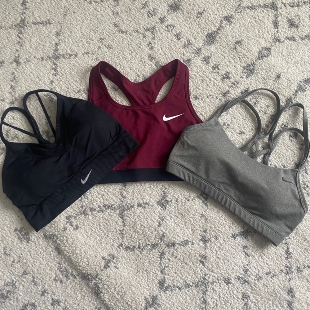Nike sports bras-sold as bundle but can separate